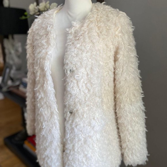 Bernardo Collection Fluffy Cream Jacket Medium - Picture 3 of 9